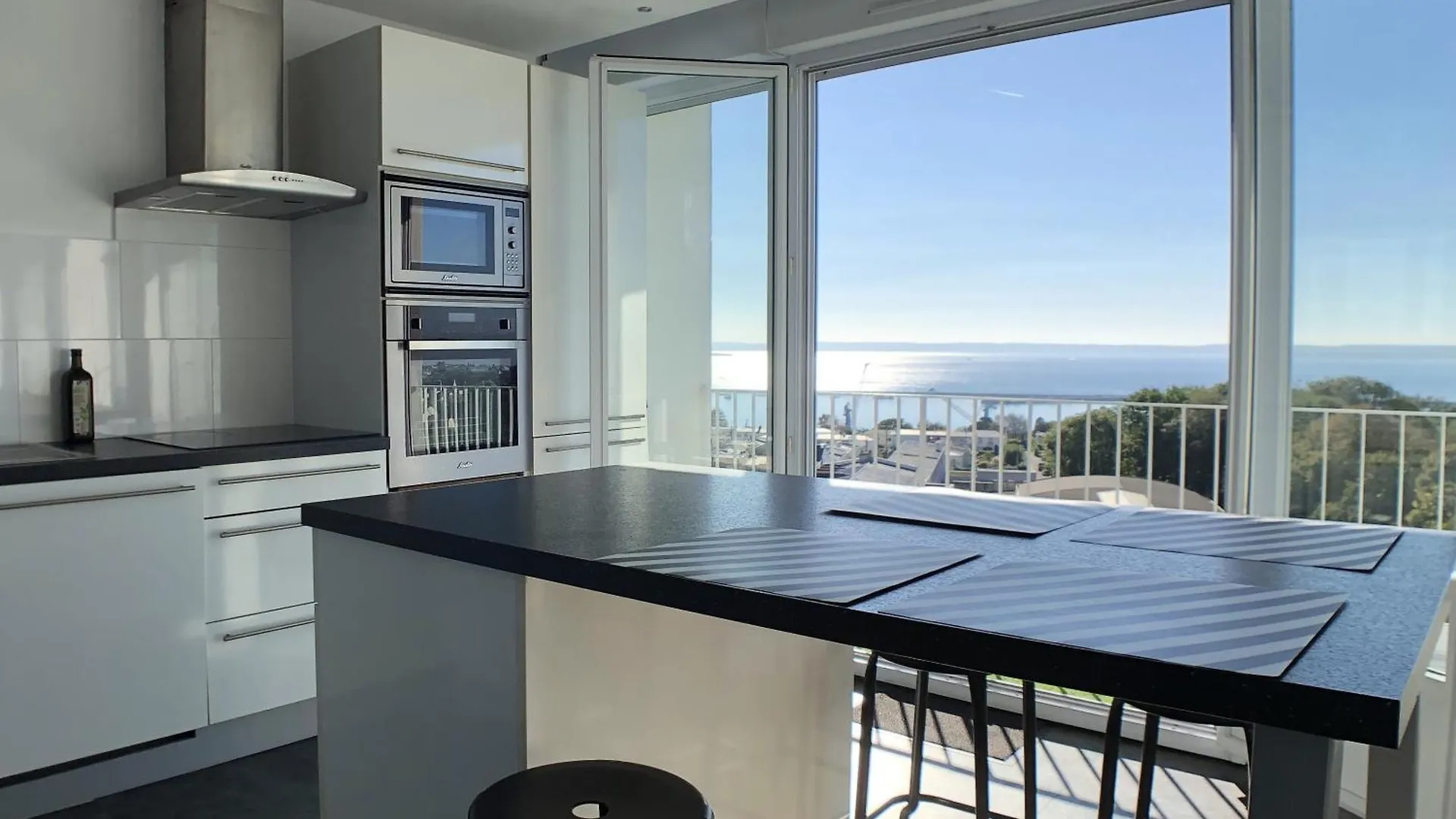 Superbe Appartement Avec Une Vue Mer Panoramique Brest